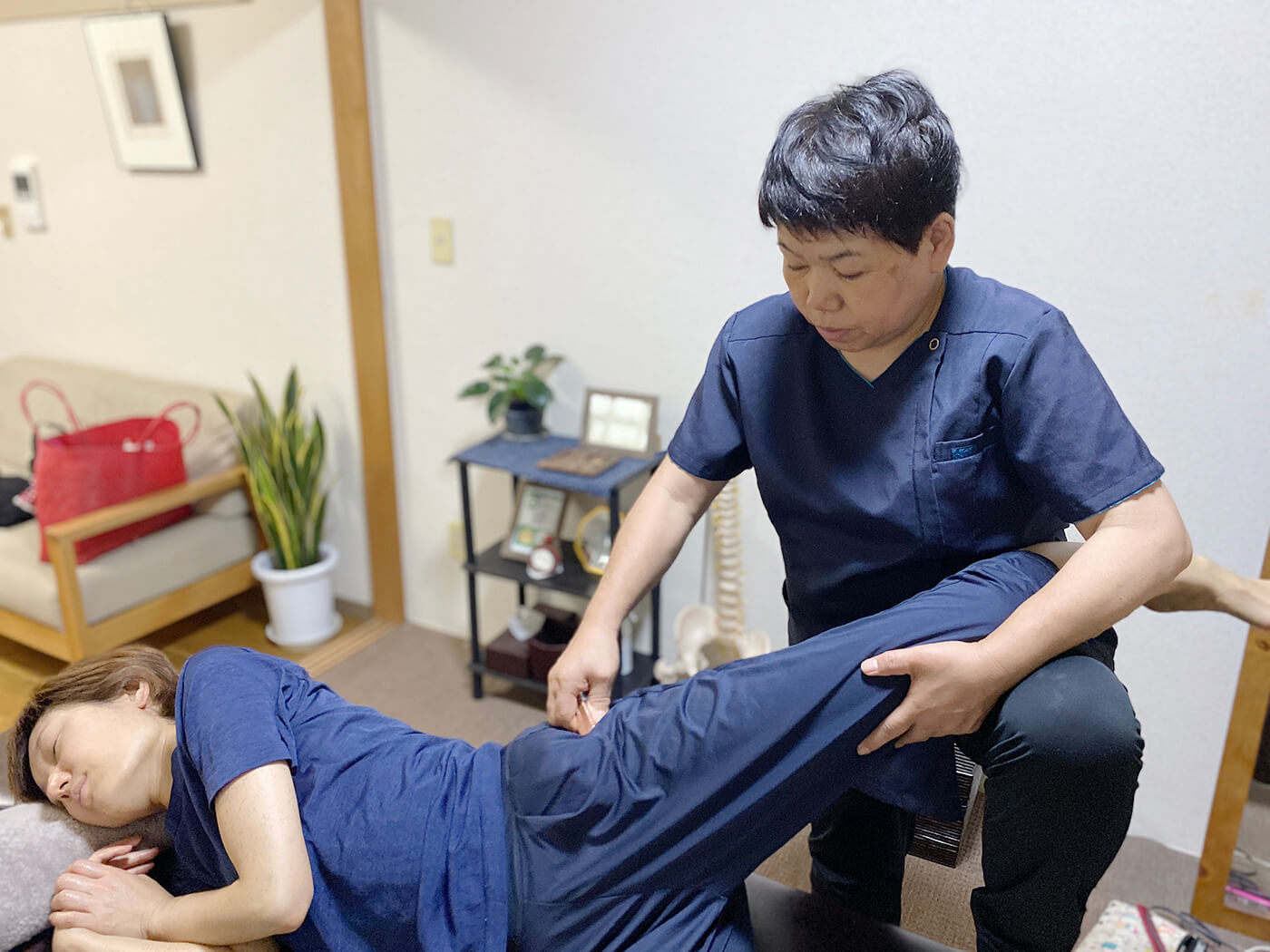 整体院の診療風景